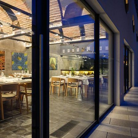 Vinarstvo Predium Vrable Hotel Екстериор снимка